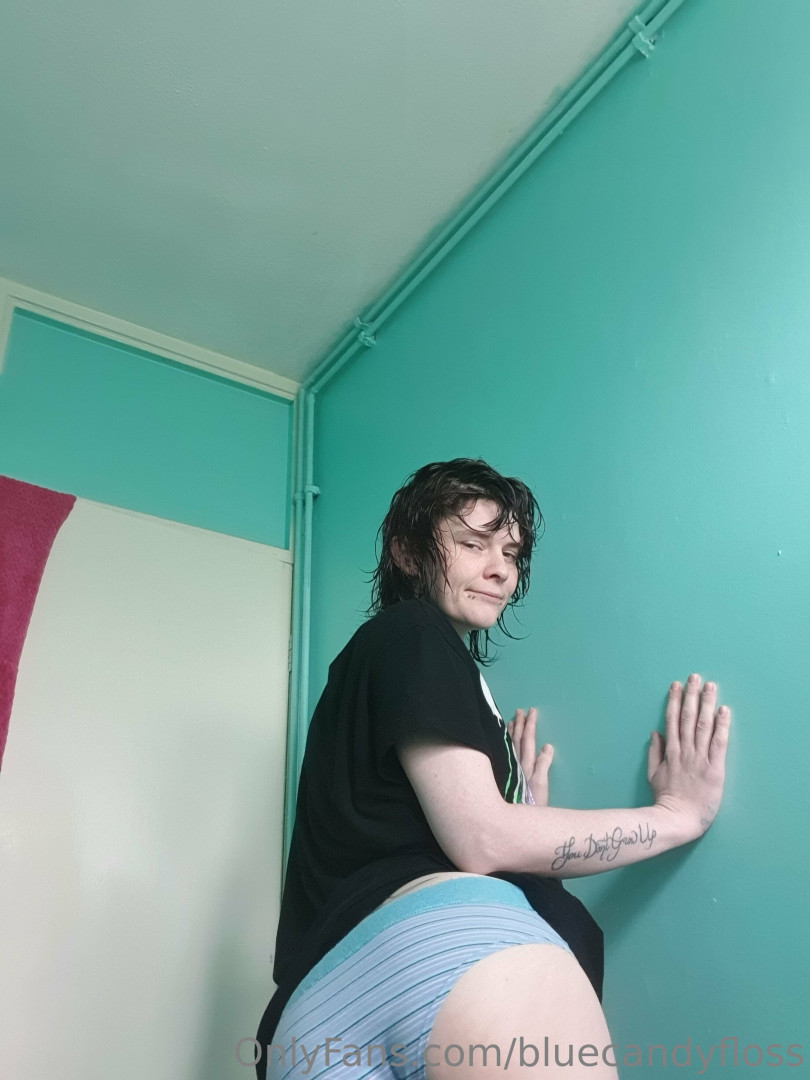 Photo by bluecandyfloss published on June 24,2023 05:59:07 - BestThots