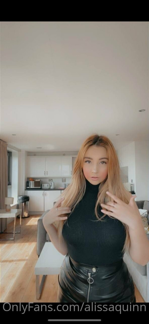 Photo by alissaquinn published on November 20,2023 09:13:23 - BestThots