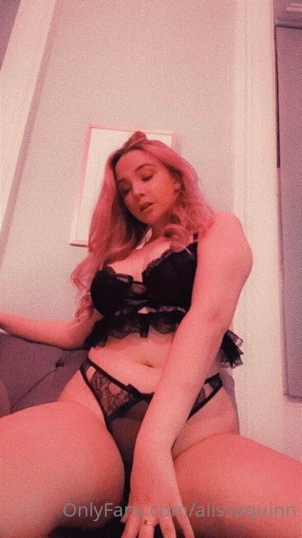 Photo by alissaquinn published on November 20,2023 09:13:40 - BestThots