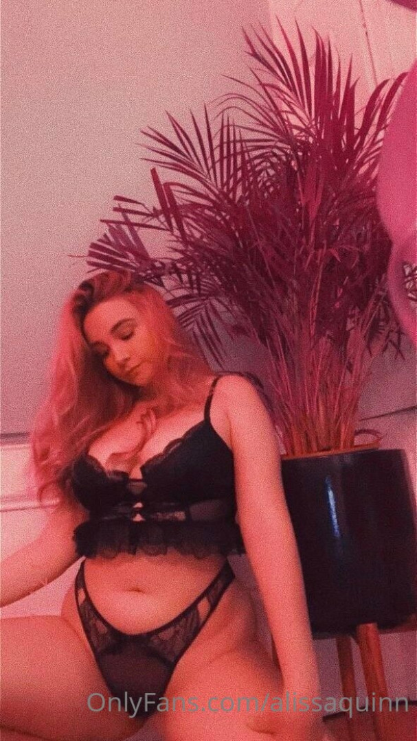 Photo by alissaquinn published on November 20,2023 09:14:59 - BestThots