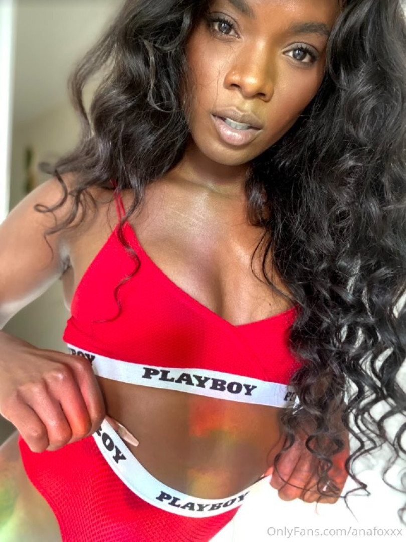 Photo by anafoxxx published on November 21,2023 08:22:13 - BestThots