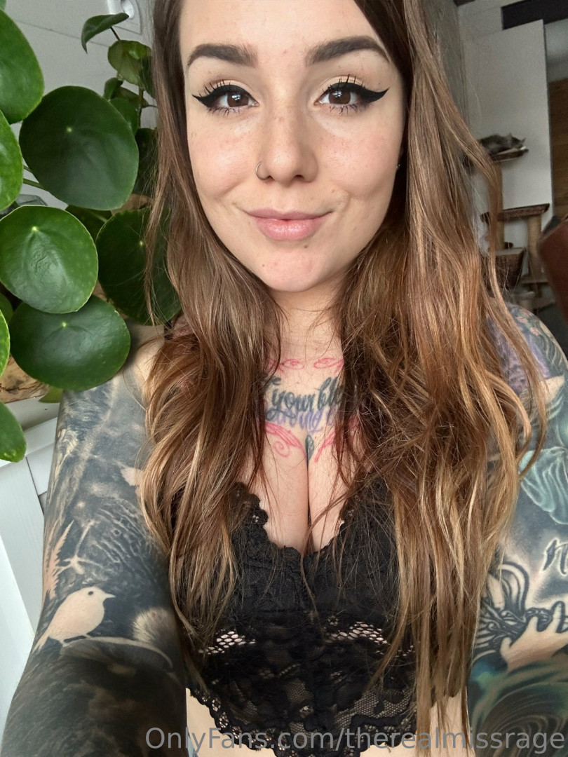 Photo by therealmissrage published on May 16,2023 21:29:31 - BestThots