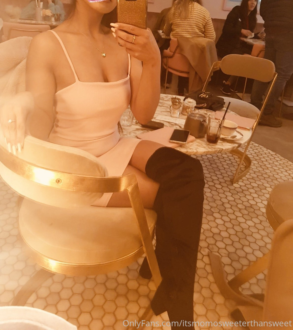 Photo by itsmomosweeterthansweet published on July 11,2023 21:33:51 - BestThots