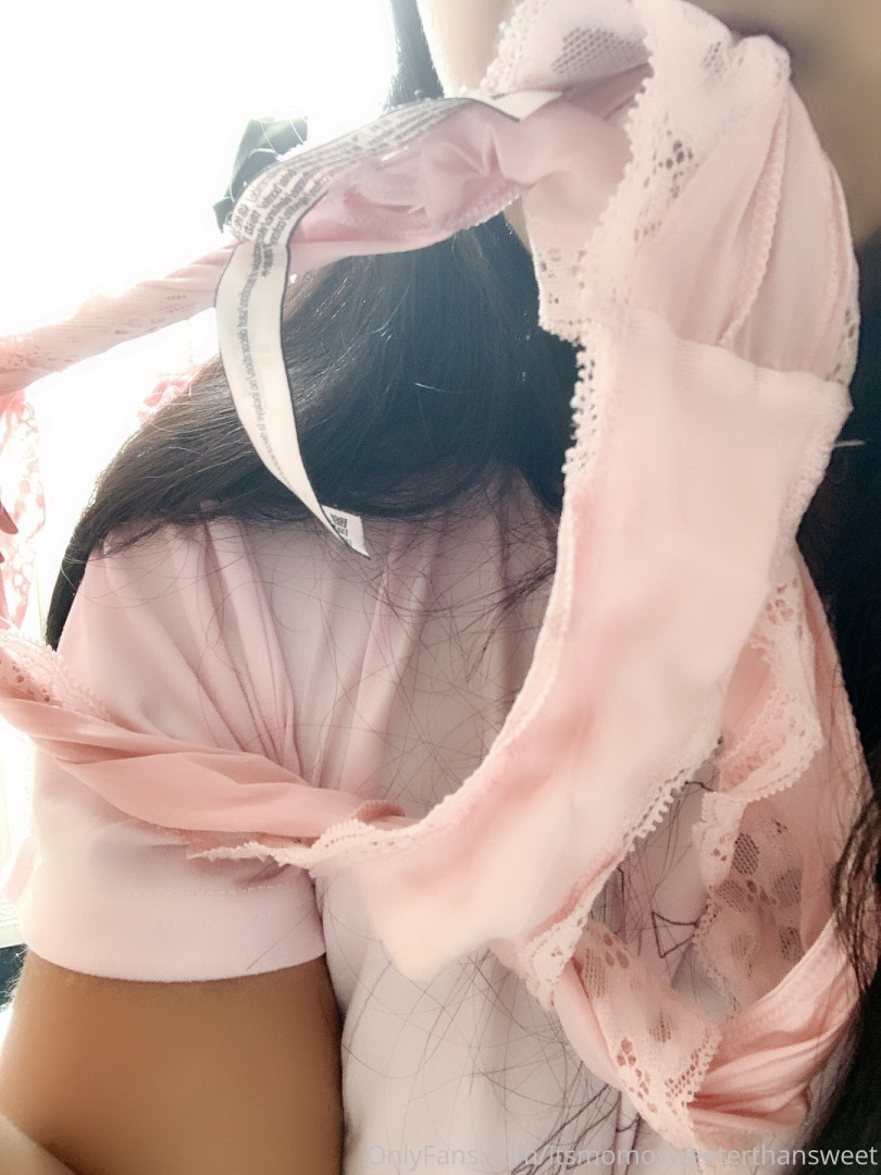 Photo by itsmomosweeterthansweet published on July 11,2023 21:42:18 - BestThots