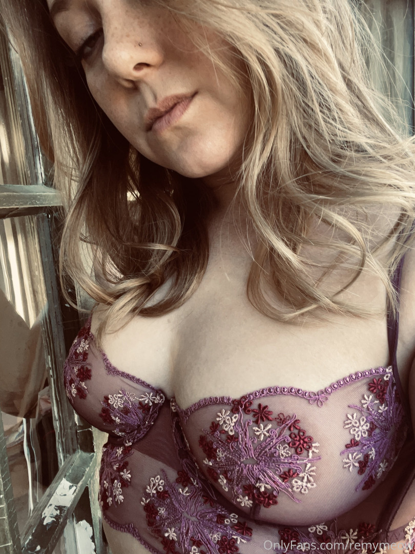 Photo by remymeow published on October 16,2023 13:40:16 - BestThots