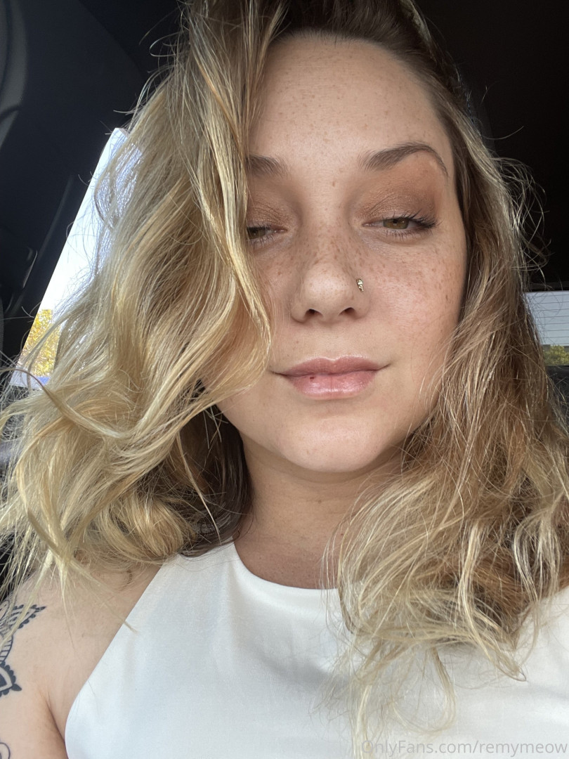 Photo by remymeow published on October 16,2023 14:00:17 - BestThots