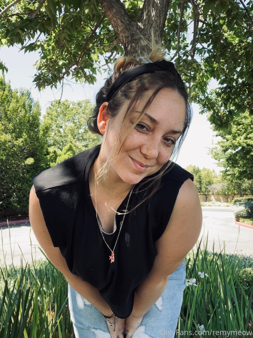 Photo by remymeow published on October 16,2023 14:16:40 - BestThots
