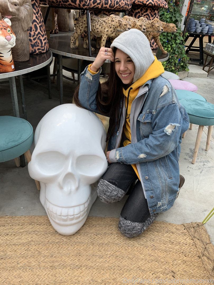 Photo by mistyray published on October 15,2023 22:34:59 - BestThots