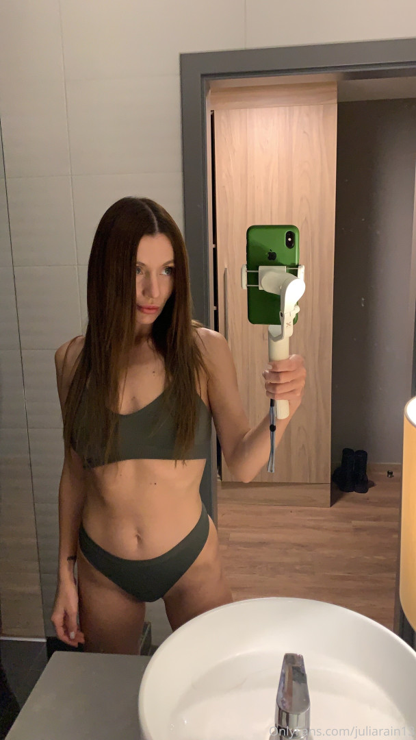 Photo by juliarain13 published on June 23,2023 09:39:05 - BestThots