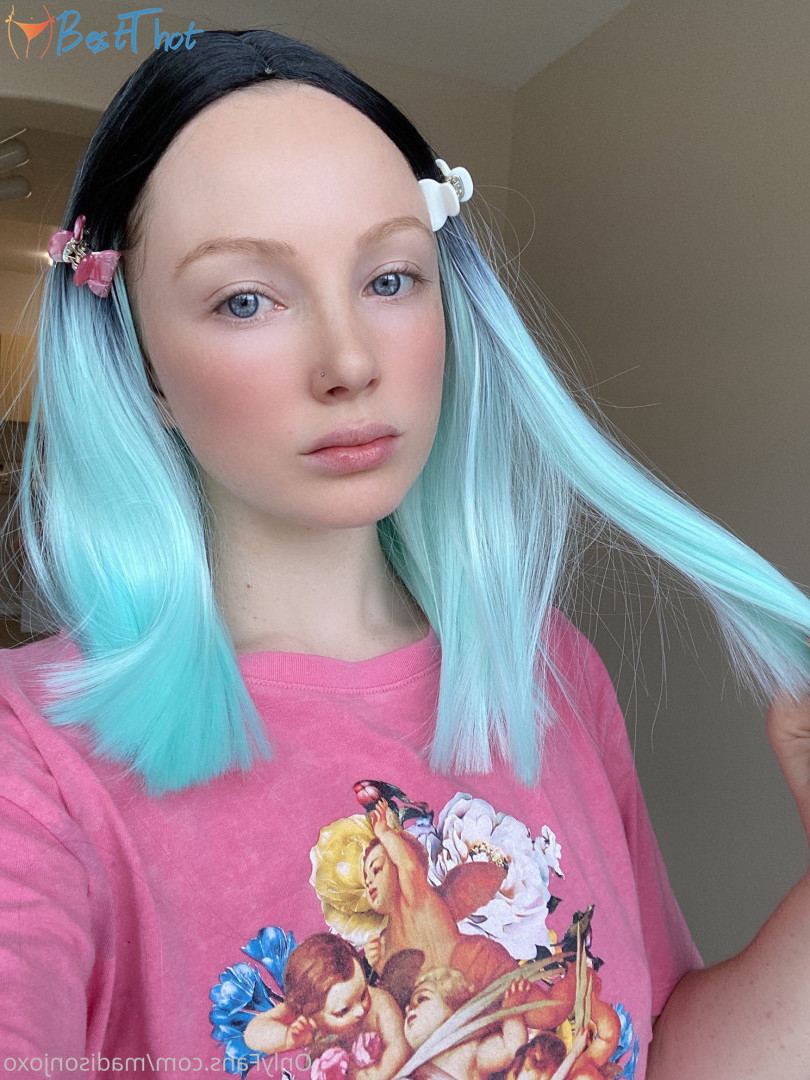 Photo by madisonjoxo published on December 13,2024 19:03:25 - BestThots