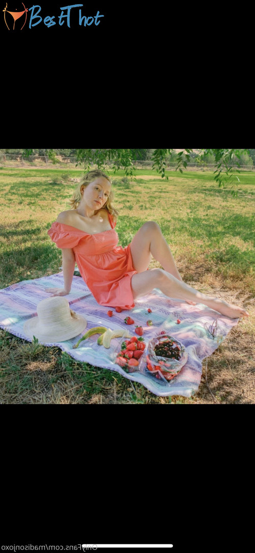 Photo by madisonjoxo published on December 13,2024 19:04:04 - BestThots