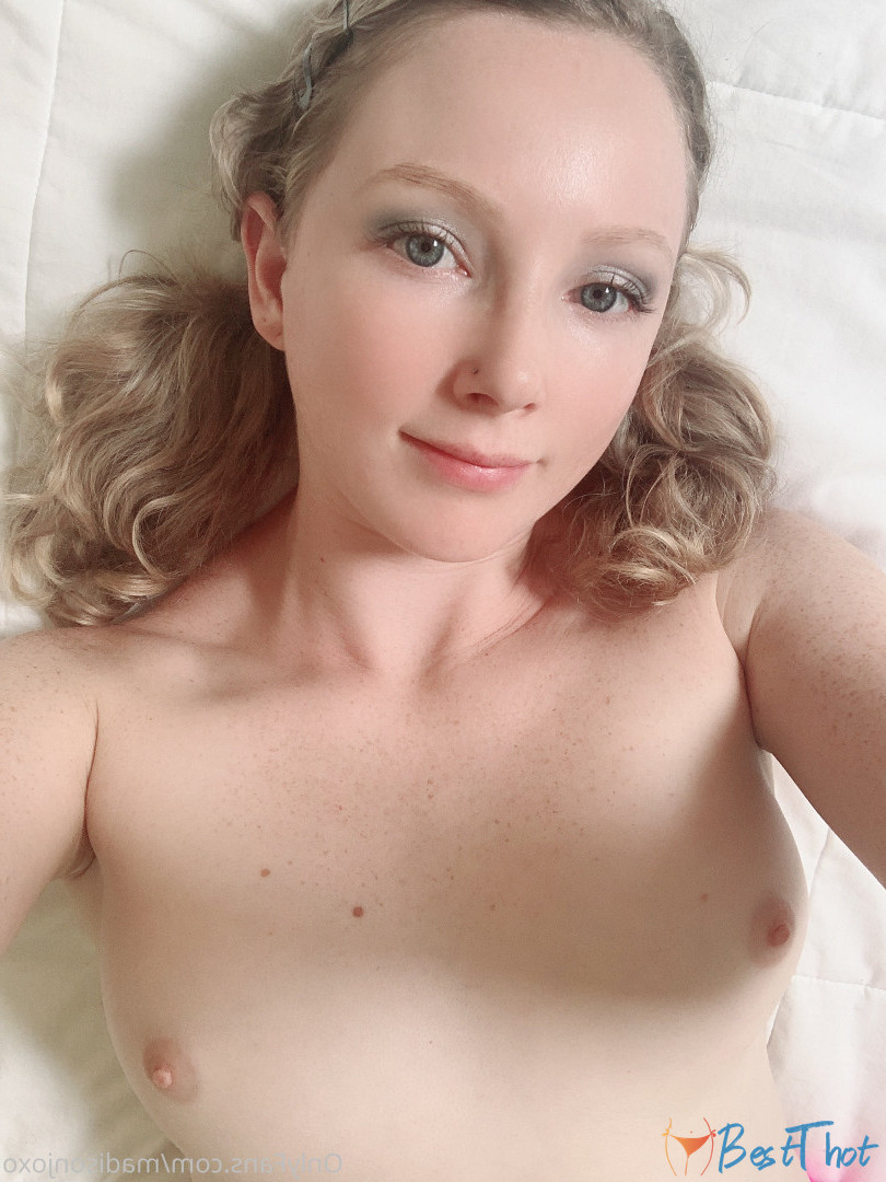 Photo by madisonjoxo published on December 13,2024 19:06:04 - BestThots