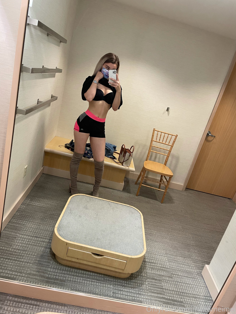 Photo by hellomeimei published on October 15,2023 23:42:36 - BestThots