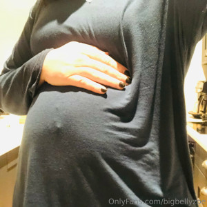 bigbellyzoe #942448