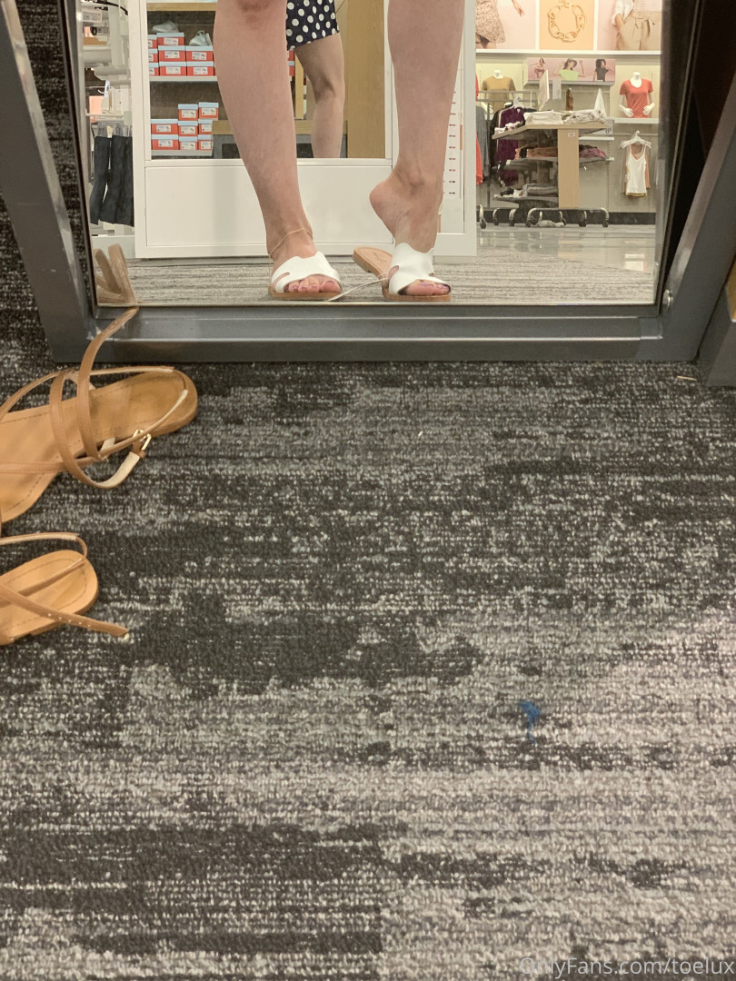 Photo by toeluxx published on May 16,2023 16:15:59 - BestThots