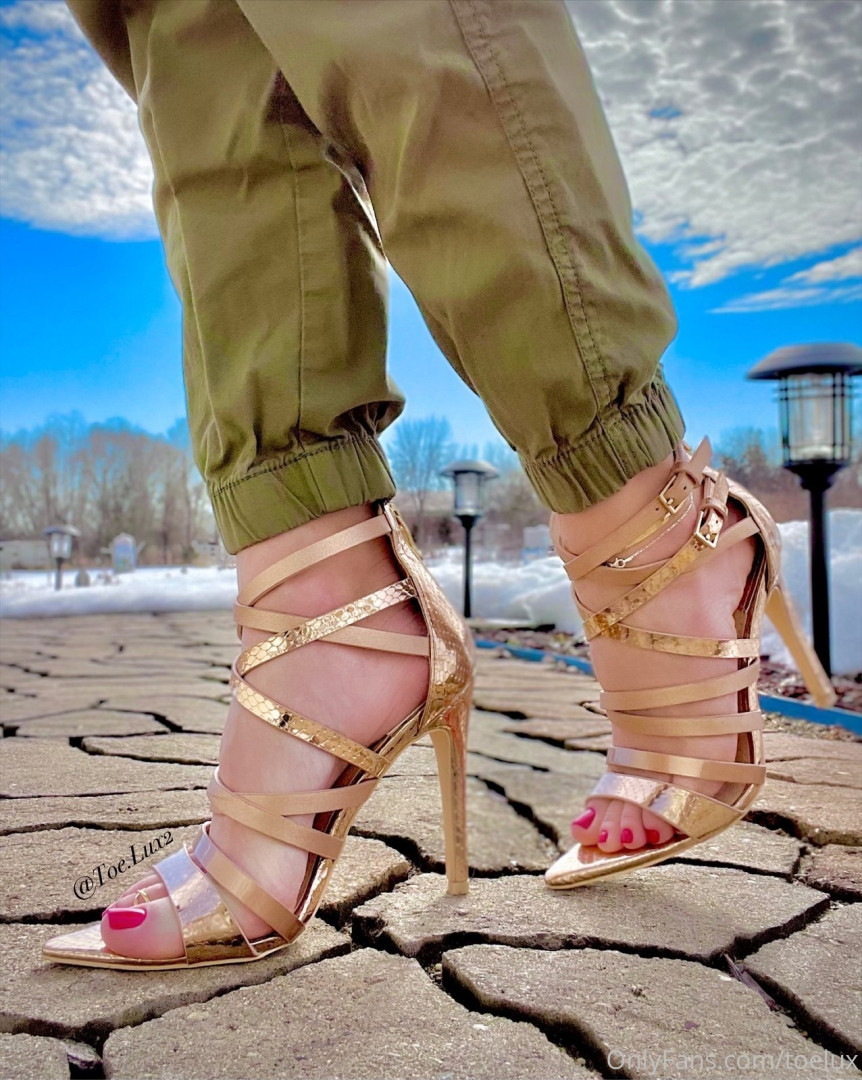 Photo by toeluxx published on May 16,2023 16:25:12 - BestThots