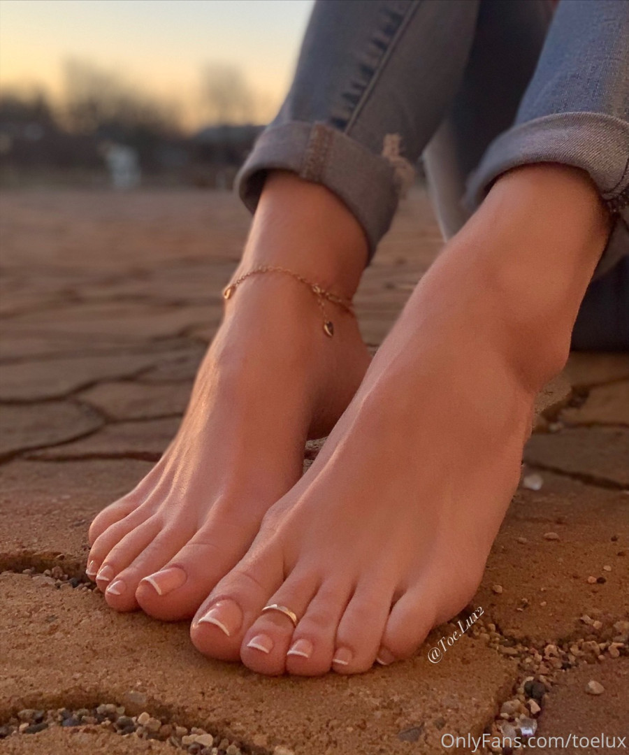 Photo by toeluxx published on May 16,2023 16:26:40 - BestThots