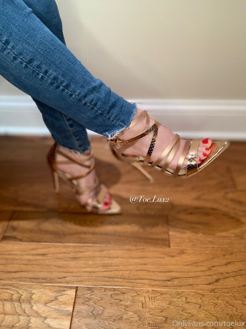 Photo by toeluxx published on May 16,2023 16:28:16 - BestThots