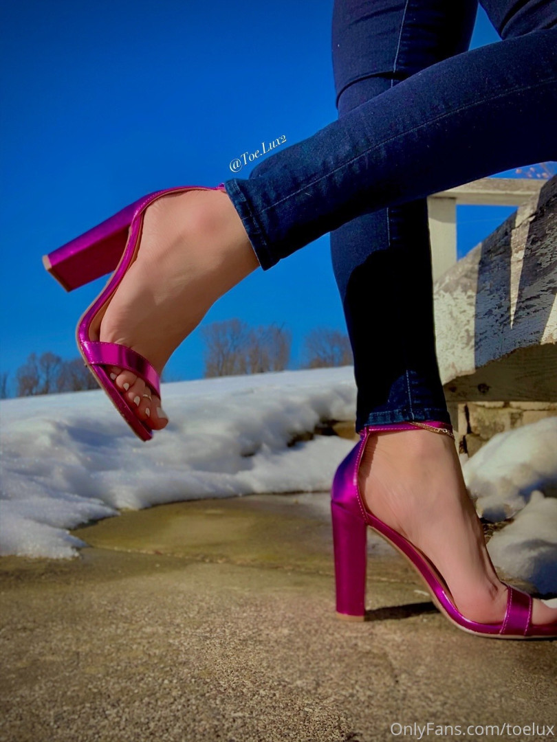 Photo by toeluxx published on May 16,2023 16:29:12 - BestThots