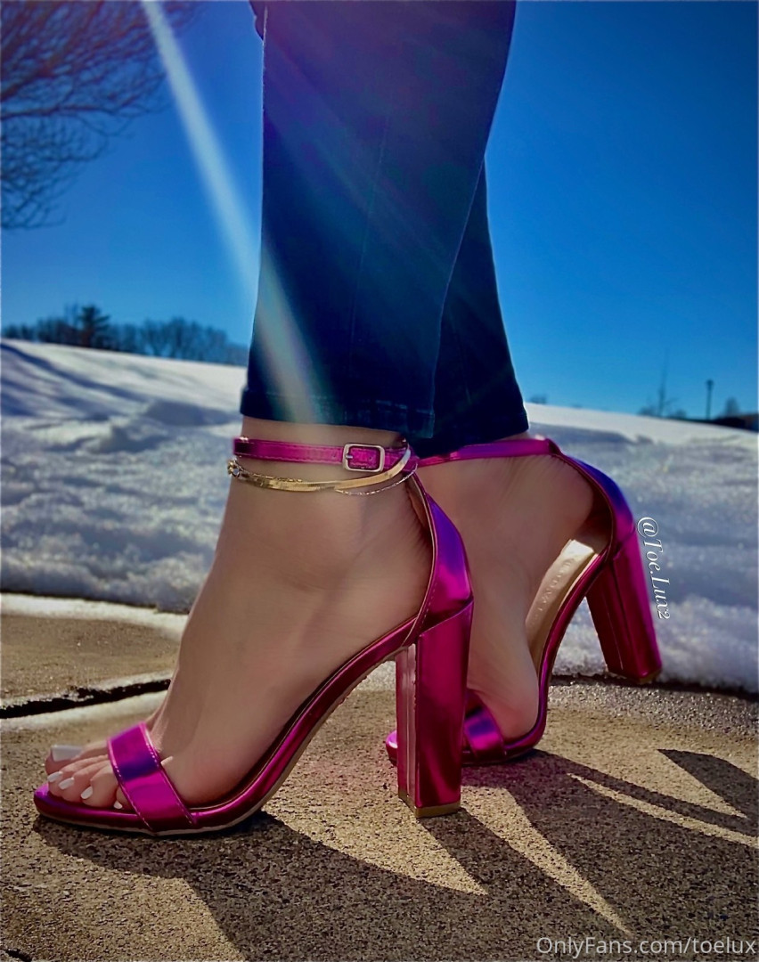 Photo by toeluxx published on May 16,2023 16:29:39 - BestThots