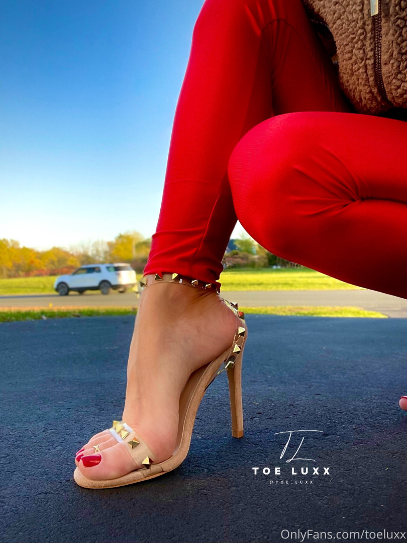 Photo by toeluxx published on May 16,2023 16:30:31 - BestThots