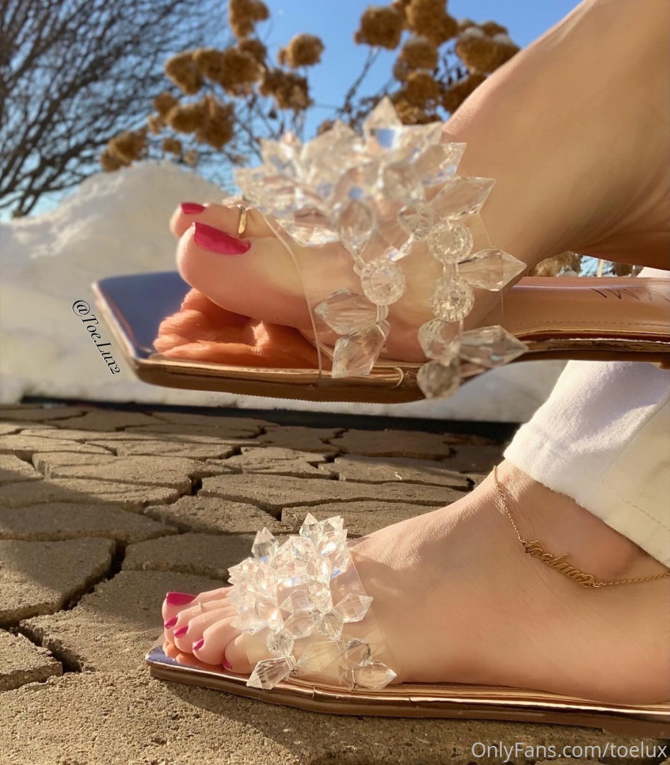 Photo by toeluxx published on May 16,2023 16:30:42 - BestThots