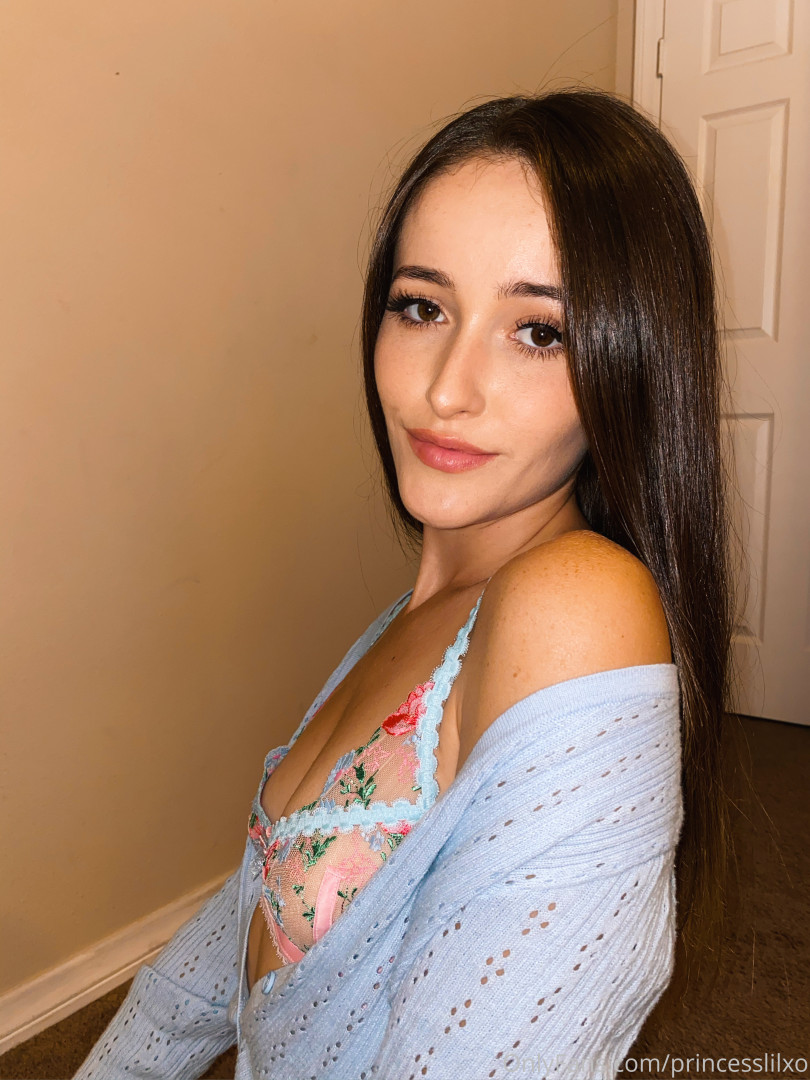 Photo by princesslilxo published on October 16,2023 04:39:11 - BestThots