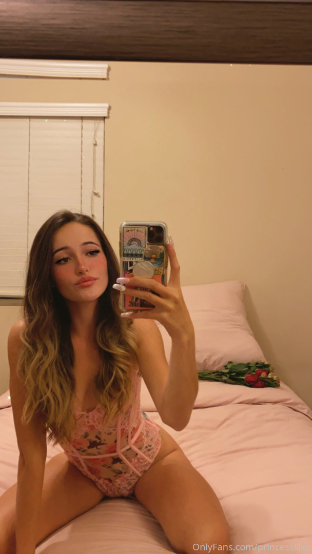 Photo by princesslilxo published on October 16,2023 04:54:59 - BestThots