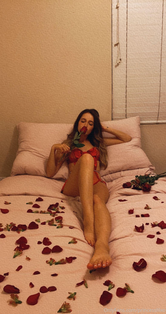 Photo by princesslilxo published on October 16,2023 06:13:34 - BestThots
