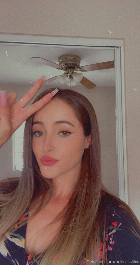 Photo by princesslilxo published on October 16,2023 06:18:10 - BestThots