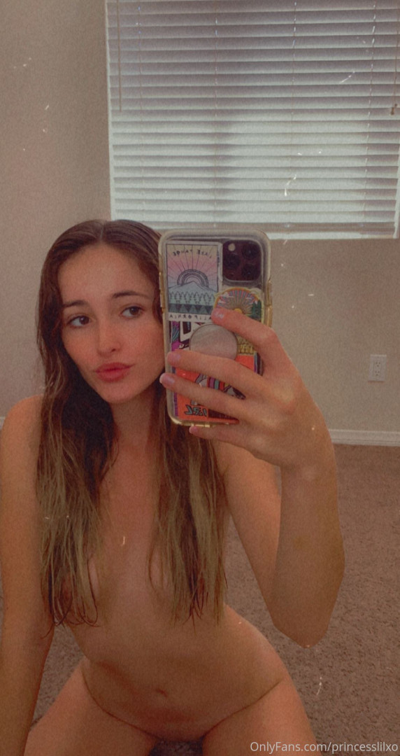 Photo by princesslilxo published on October 16,2023 06:39:32 - BestThots