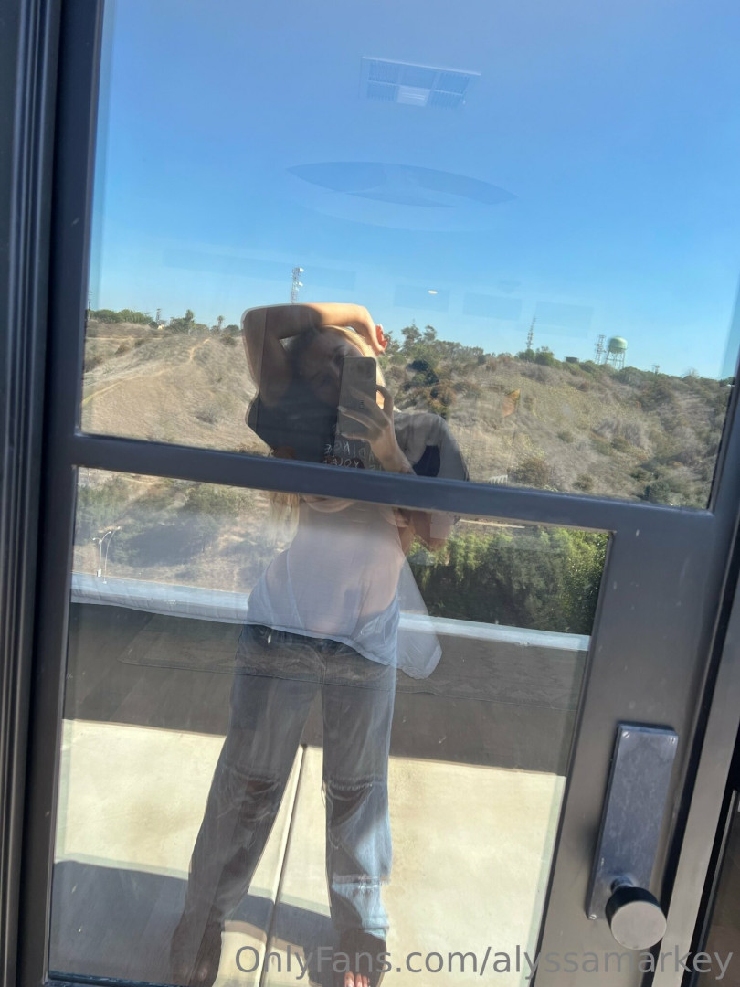 Photo by alyssamarkey published on November 20,2023 04:43:34 - BestThots