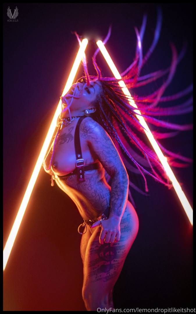 Photo by lemondropitlikeitshot published on October 13,2023 22:26:45 - BestThots