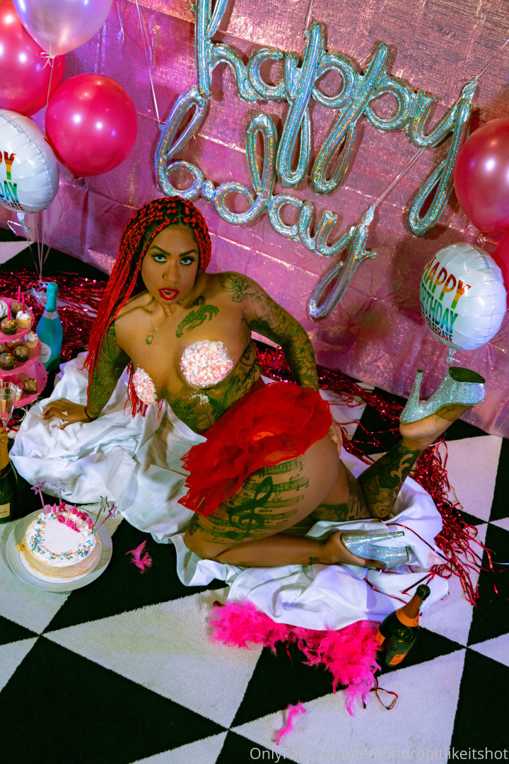 Photo by lemondropitlikeitshot published on October 13,2023 23:20:06 - BestThots