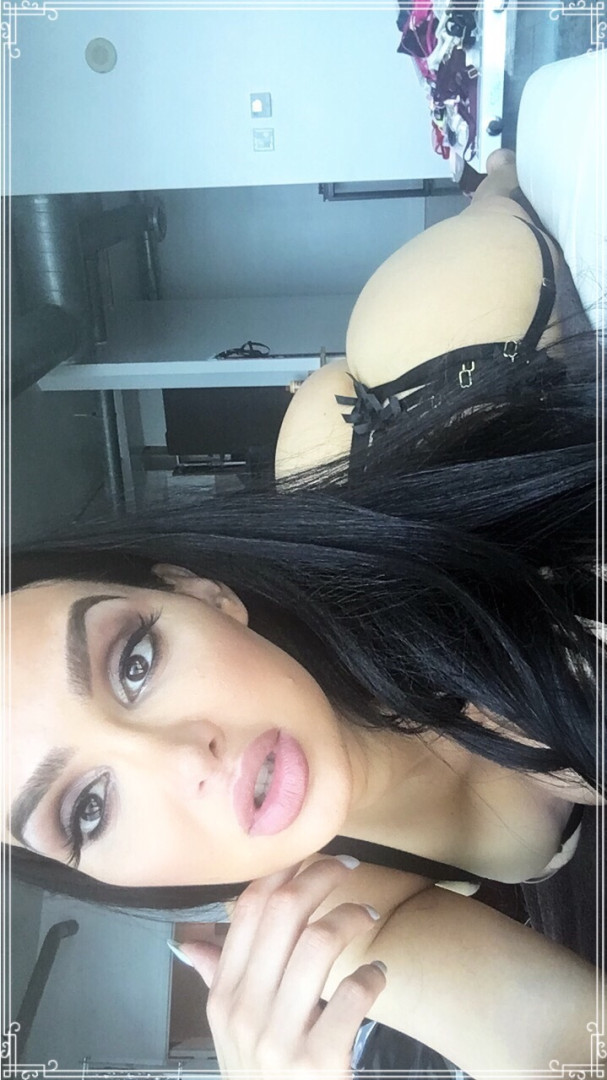 Photo by amyanderssen published on November 21,2023 20:37:12 - BestThots