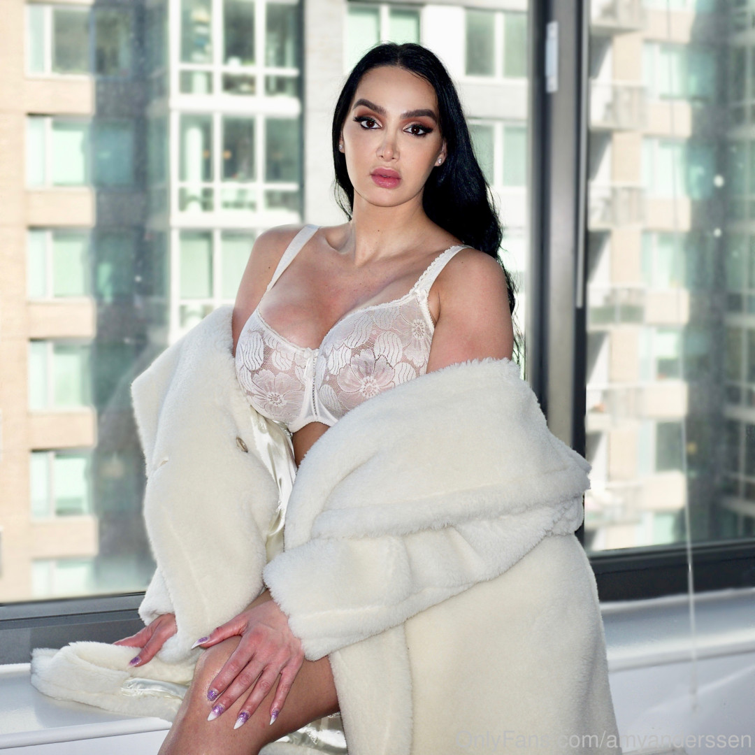 Photo by amyanderssen published on November 21,2023 20:37:44 - BestThots