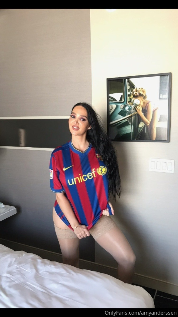 Photo by amyanderssen published on November 21,2023 20:38:25 - BestThots