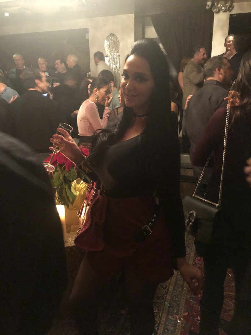 Photo by amyanderssen published on November 21,2023 20:38:33 - BestThots