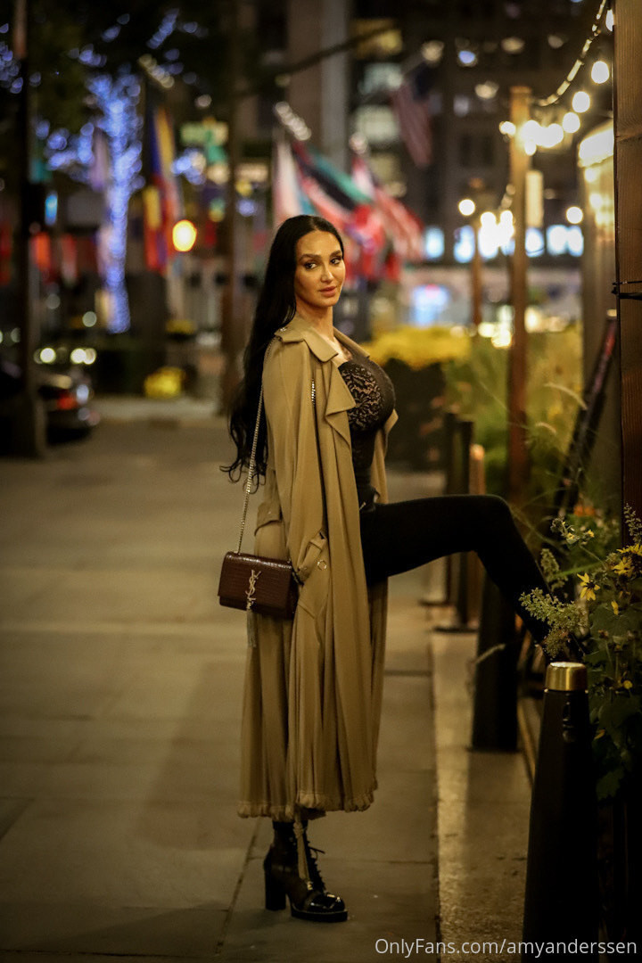 Photo by amyanderssen published on November 21,2023 20:38:48 - BestThots