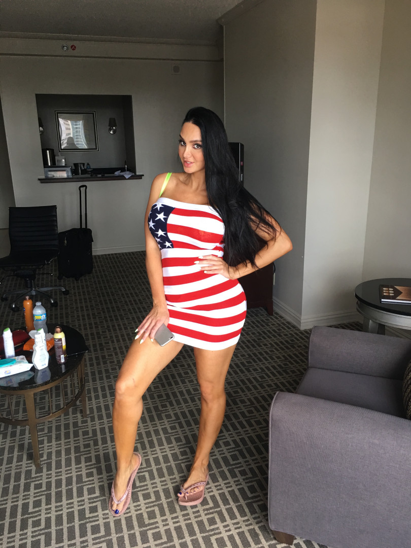Photo by amyanderssen published on November 21,2023 20:38:52 - BestThots