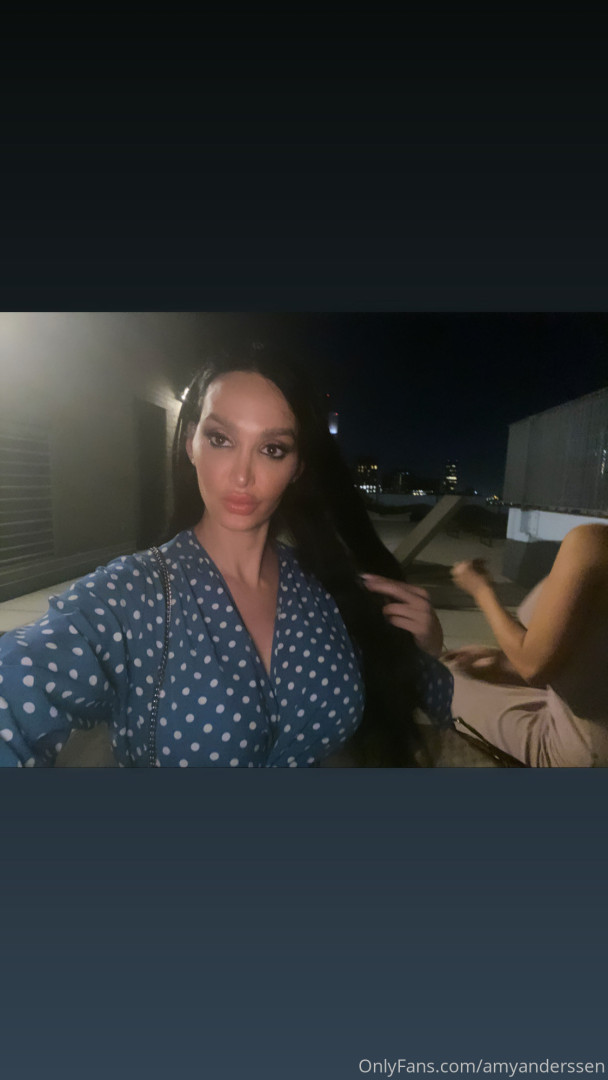 Photo by amyanderssen published on November 21,2023 20:39:21 - BestThots