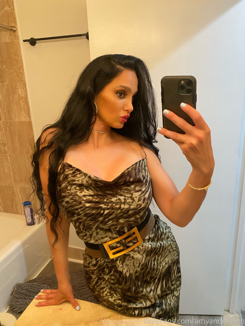 Photo by amyanderssen published on November 21,2023 20:39:53 - BestThots