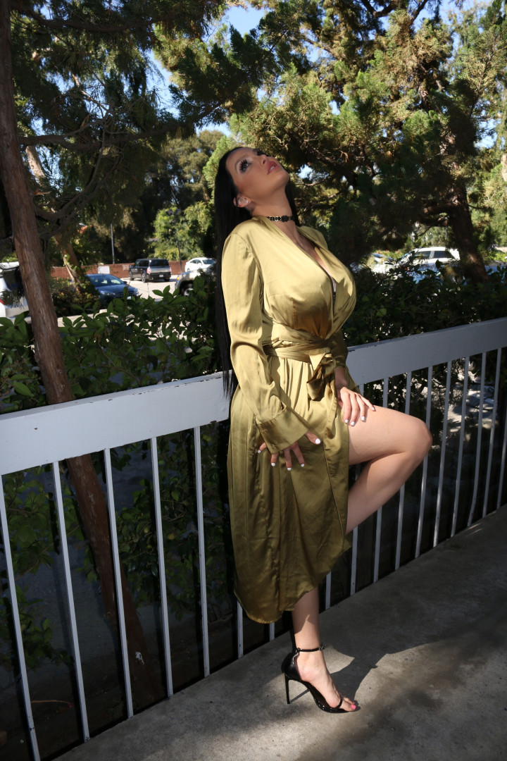 Photo by amyanderssen published on November 21,2023 20:41:30 - BestThots