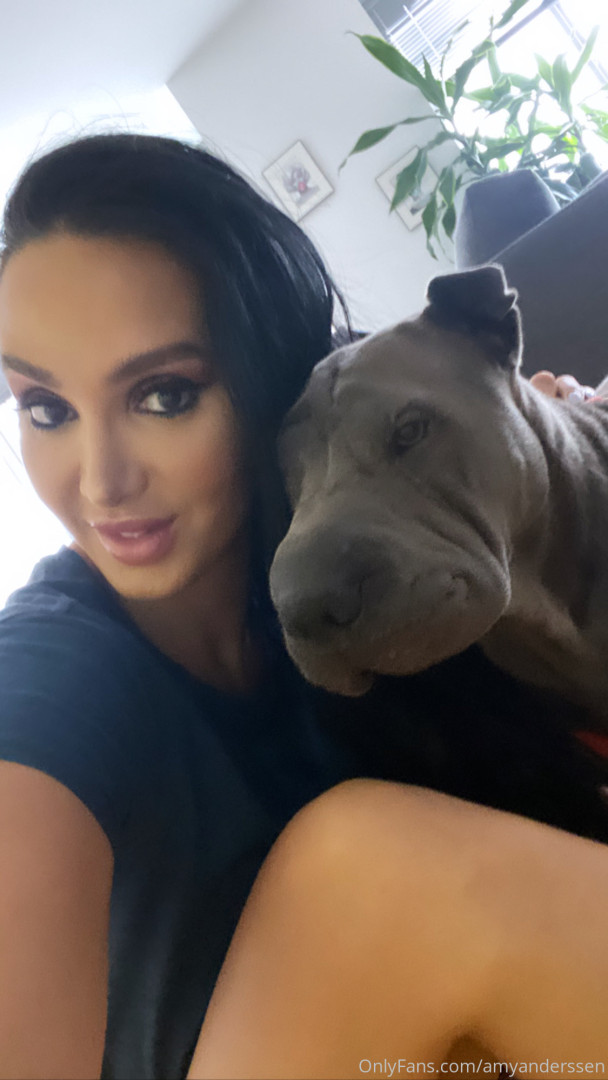 Photo by amyanderssen published on November 21,2023 20:41:59 - BestThots