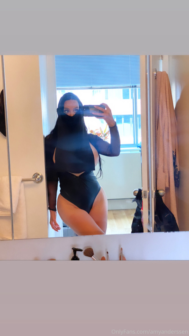 Photo by amyanderssen published on November 21,2023 20:42:34 - BestThots