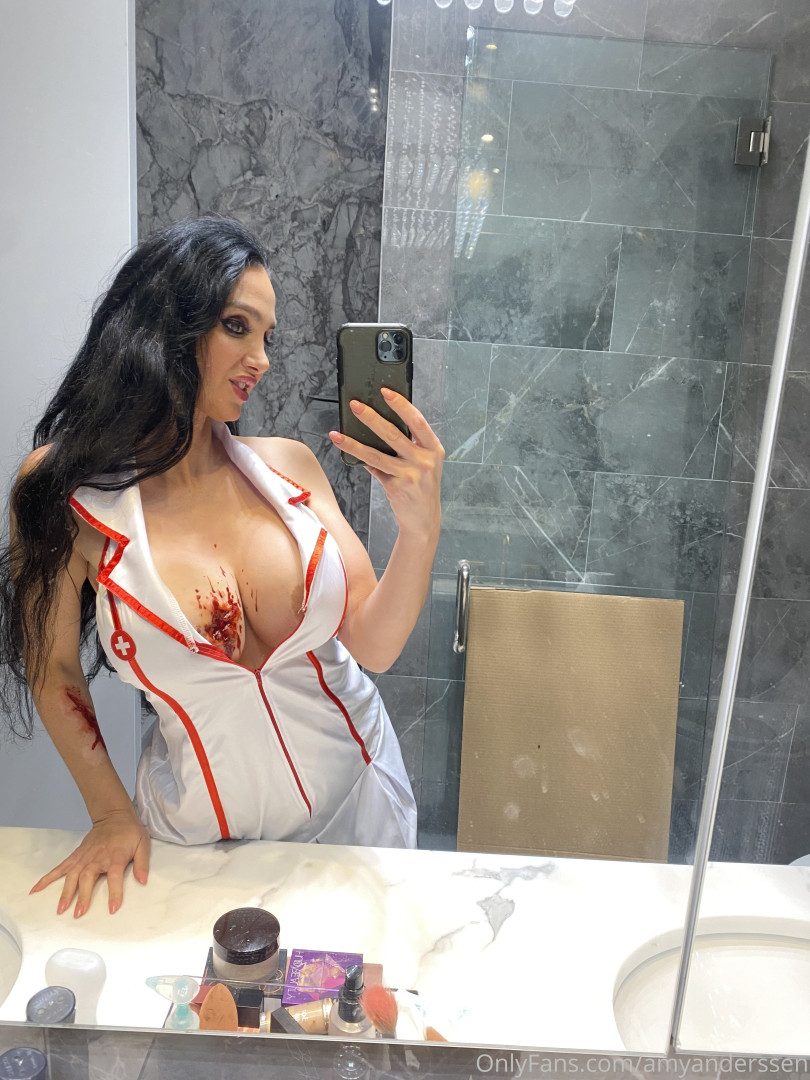 Photo by amyanderssen published on November 21,2023 20:42:45 - BestThots