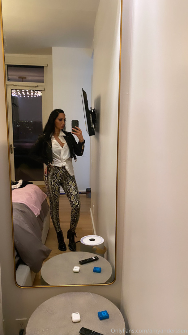 Photo by amyanderssen published on November 21,2023 20:42:50 - BestThots