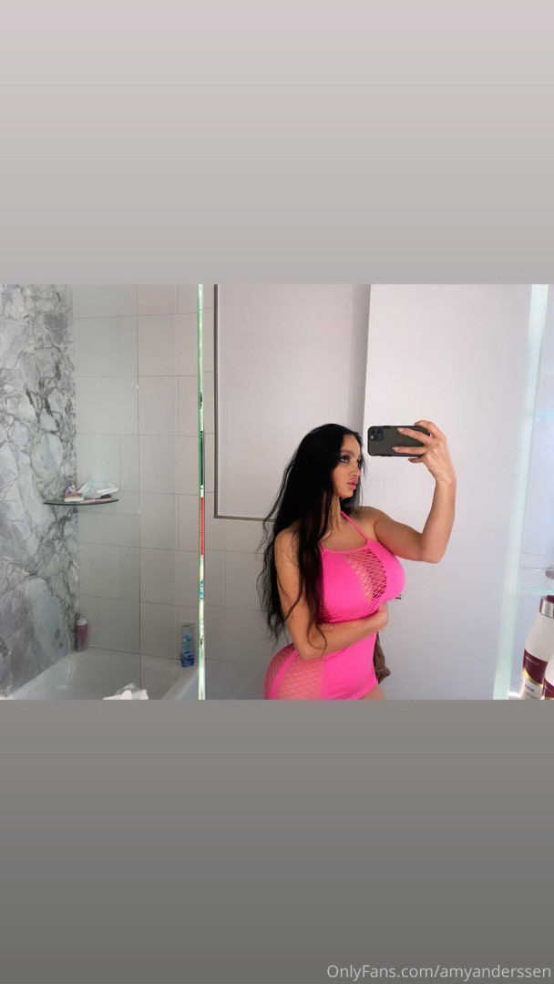 Photo by amyanderssen published on November 21,2023 20:43:13 - BestThots
