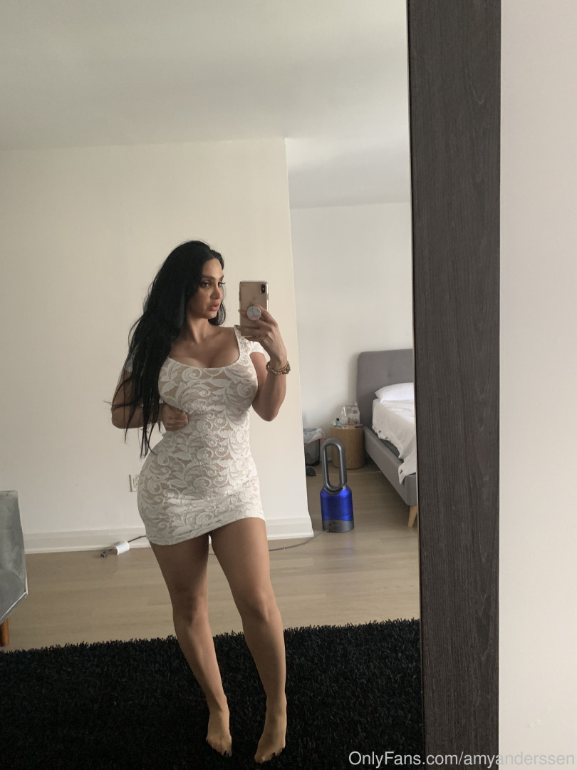 Photo by amyanderssen published on November 21,2023 20:43:47 - BestThots