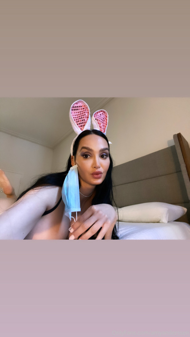Photo by amyanderssen published on November 21,2023 20:43:59 - BestThots